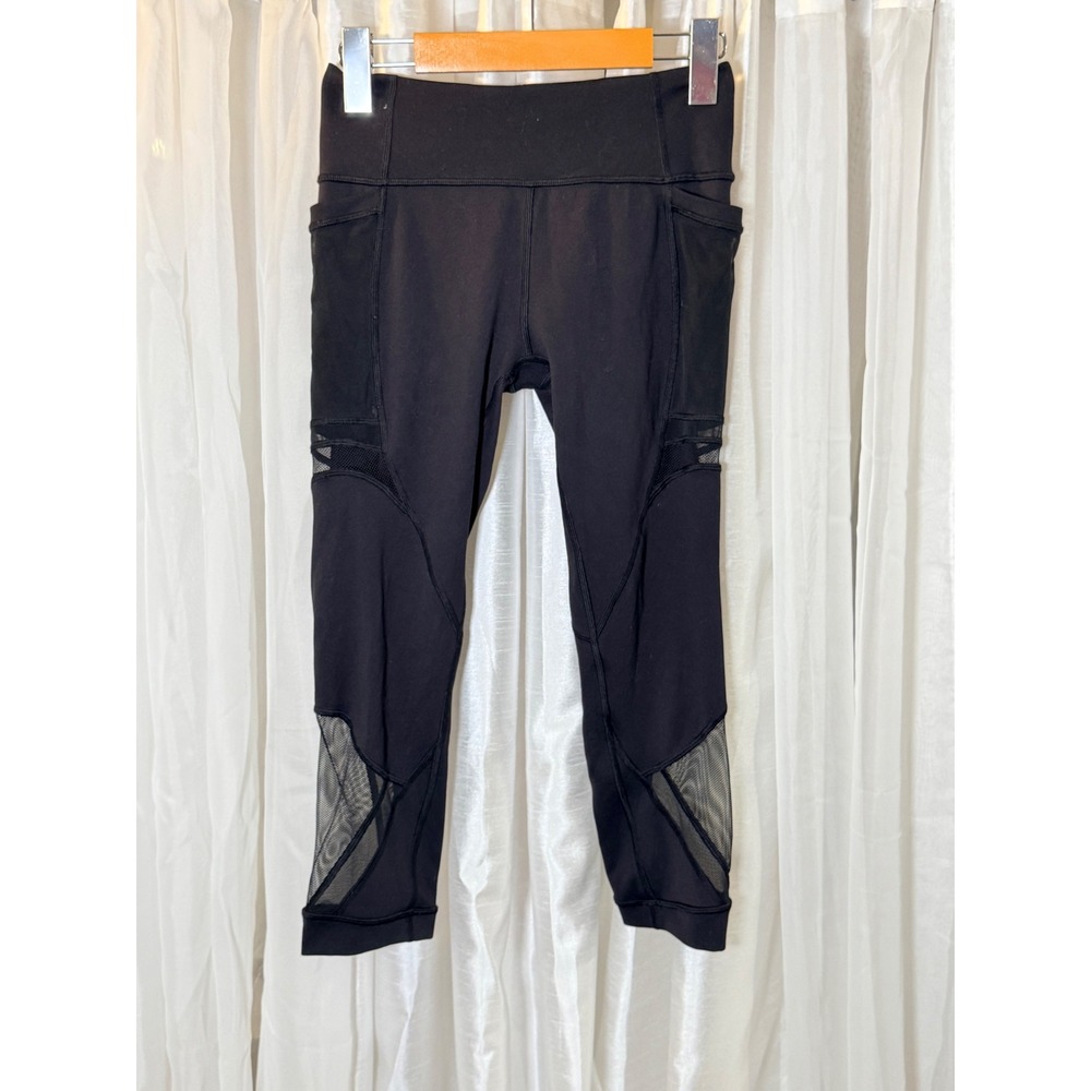 Lululemon High Times Crop Leggings Womens 6 Black Mesh Panel Pockets Yoga Pants
